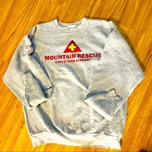 Disney mount Everest Attraction Souvenir sweater
